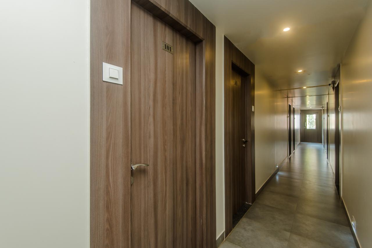 Oyo 13857 Hotel Imperial Umele Dış mekan fotoğraf